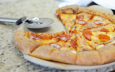 Fast Easy Bread Stuffed Crust Pizza Video