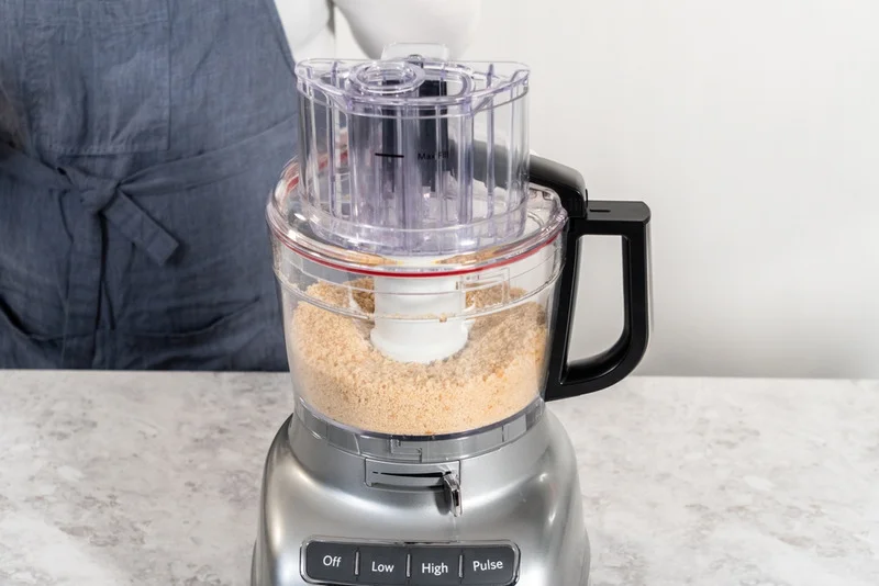 Turn Old Bread Into Crispy Crumbs in Minutes